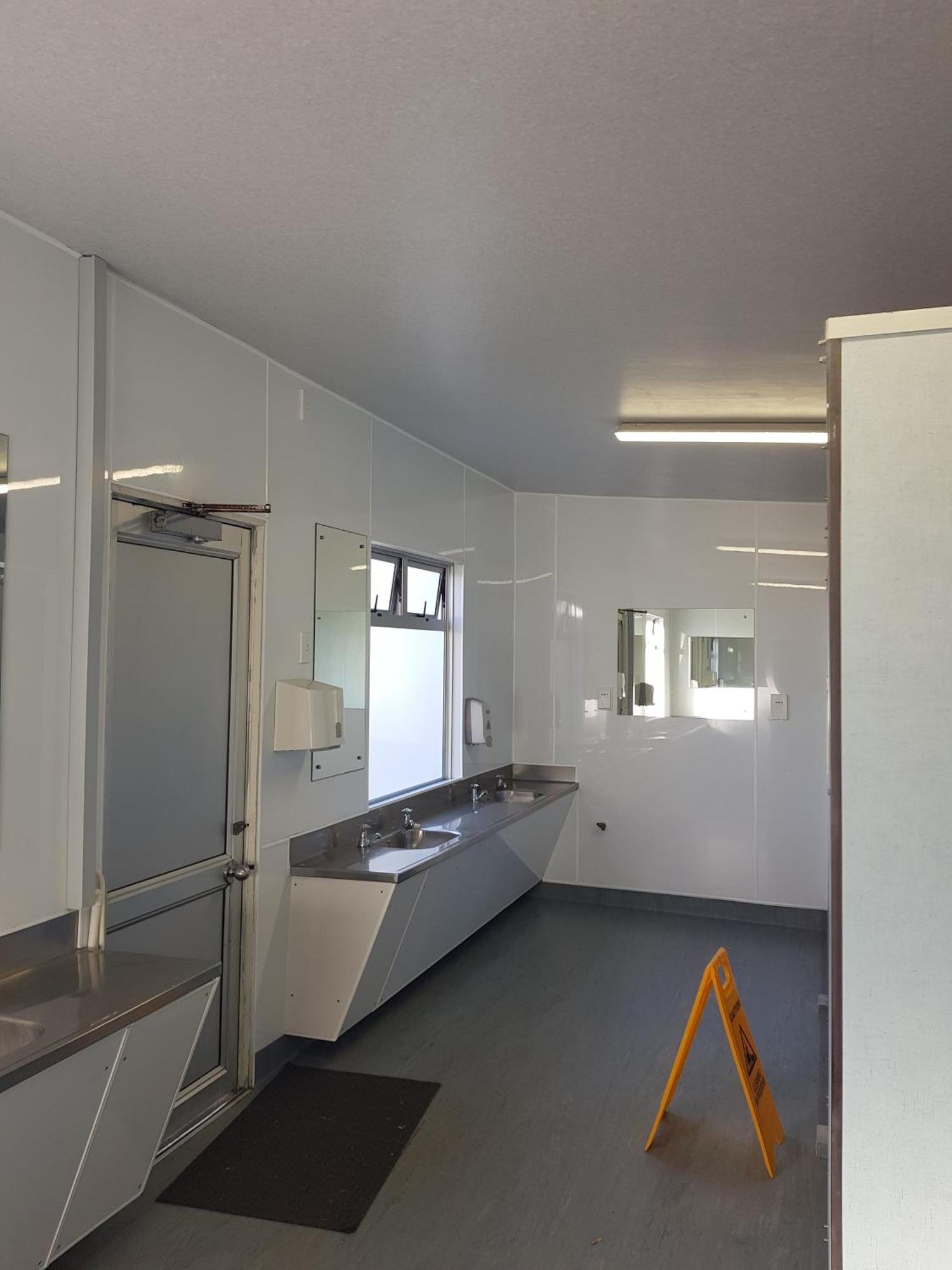 Urenui Beach Camp Exterior foto